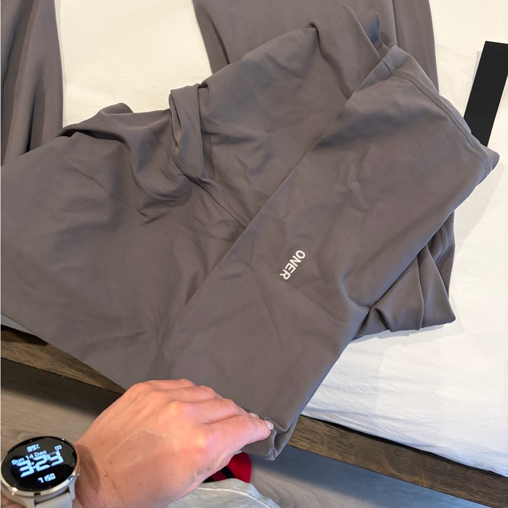 Oner Active ash soft motion Gray Straight Leg fold over Pants small shorts
